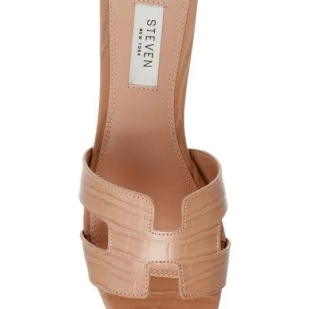 Women's Tan Sandals